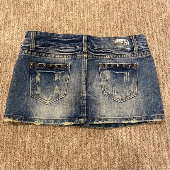Huang Shu Chi Sz Small Bejeweled Denim Mini Skirt - Picture 2 of 4